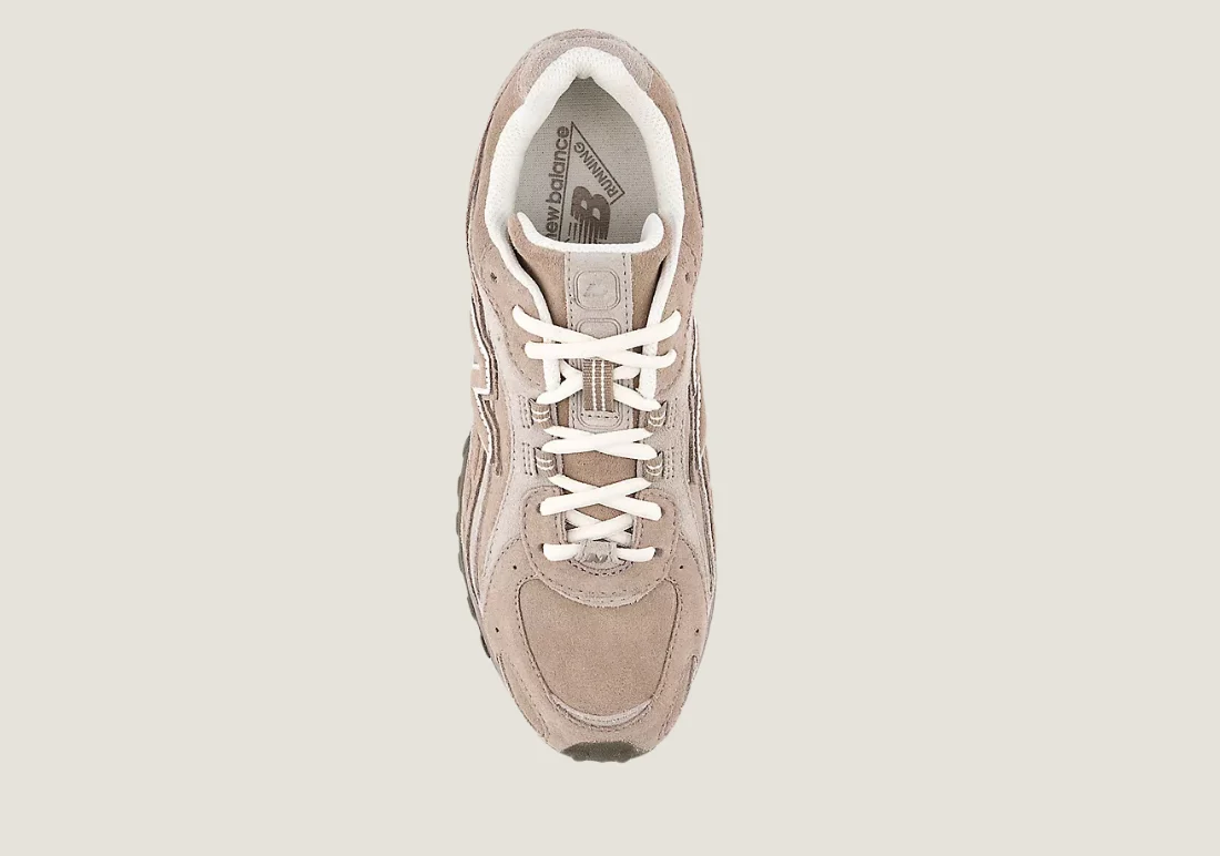 New Balance 204L - SOFT Beige - Image 2