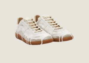 Alternative view of Maison Margiela Replica - White Paint