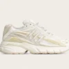 Adidas Virginia Jellyfish Wave Pro - White / Cream