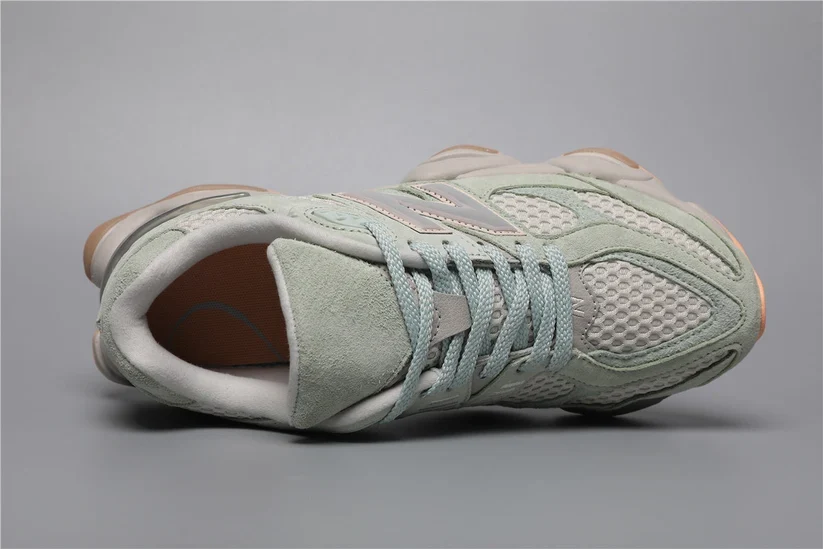 New Balance 9060 - Green - Image 3