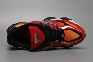 Alternative view of New Balance 9060 - Orange Red